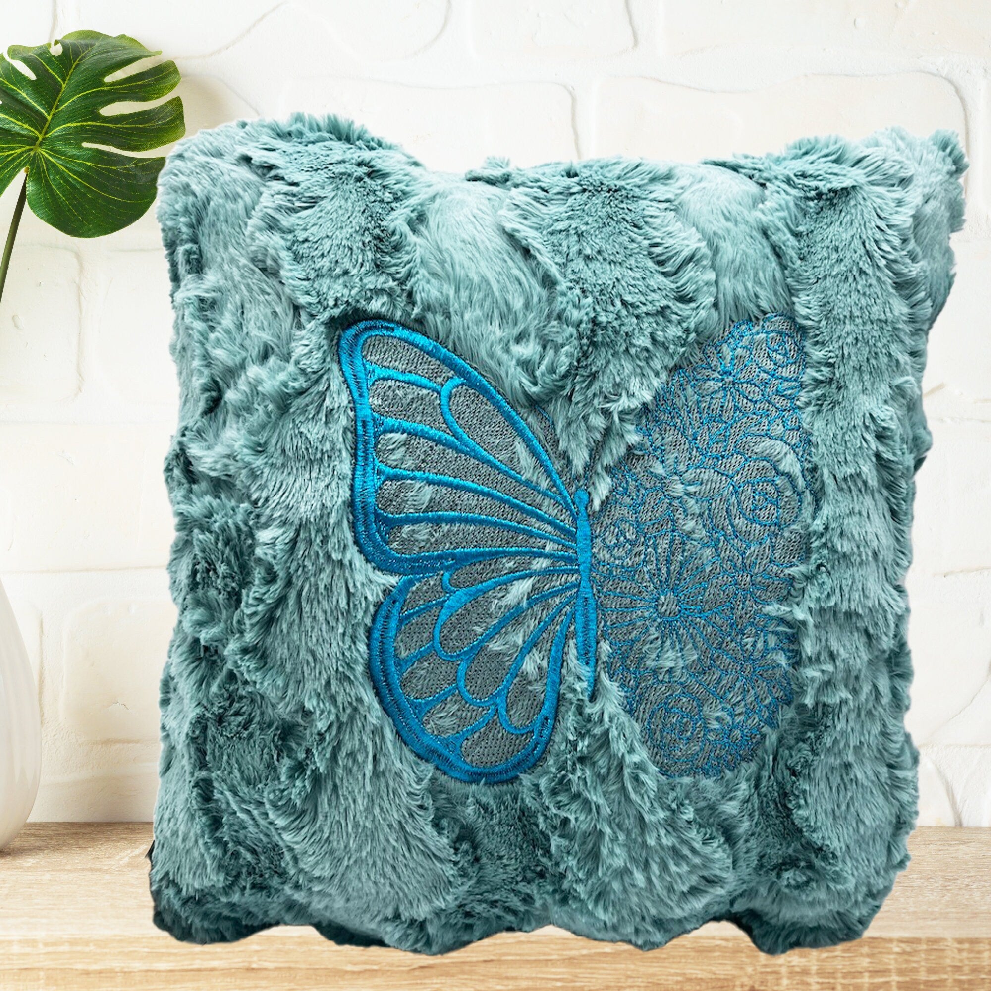 2 Beautiful embroidered butterfly on sale pillows !