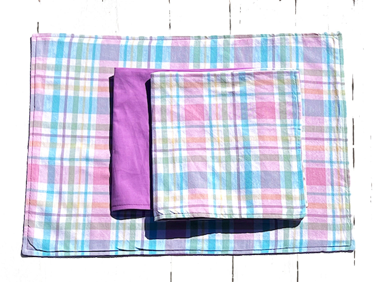 Cloth Dinner Napkins and Placemat Purple Plaid